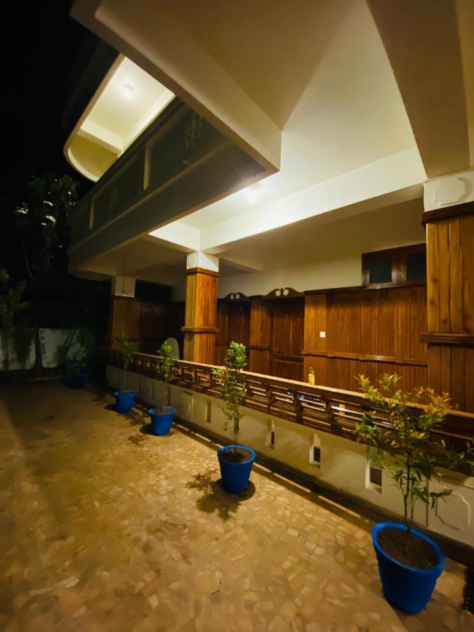 Hellovarkala Beach Resort Exterior photo